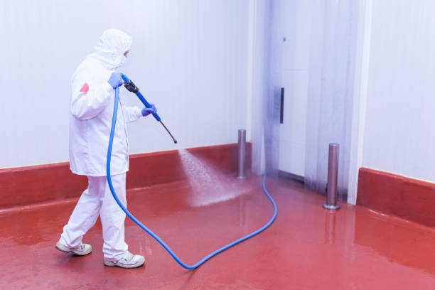 Best Parking Lot and Garage Cleaning  in Clarendon, TX